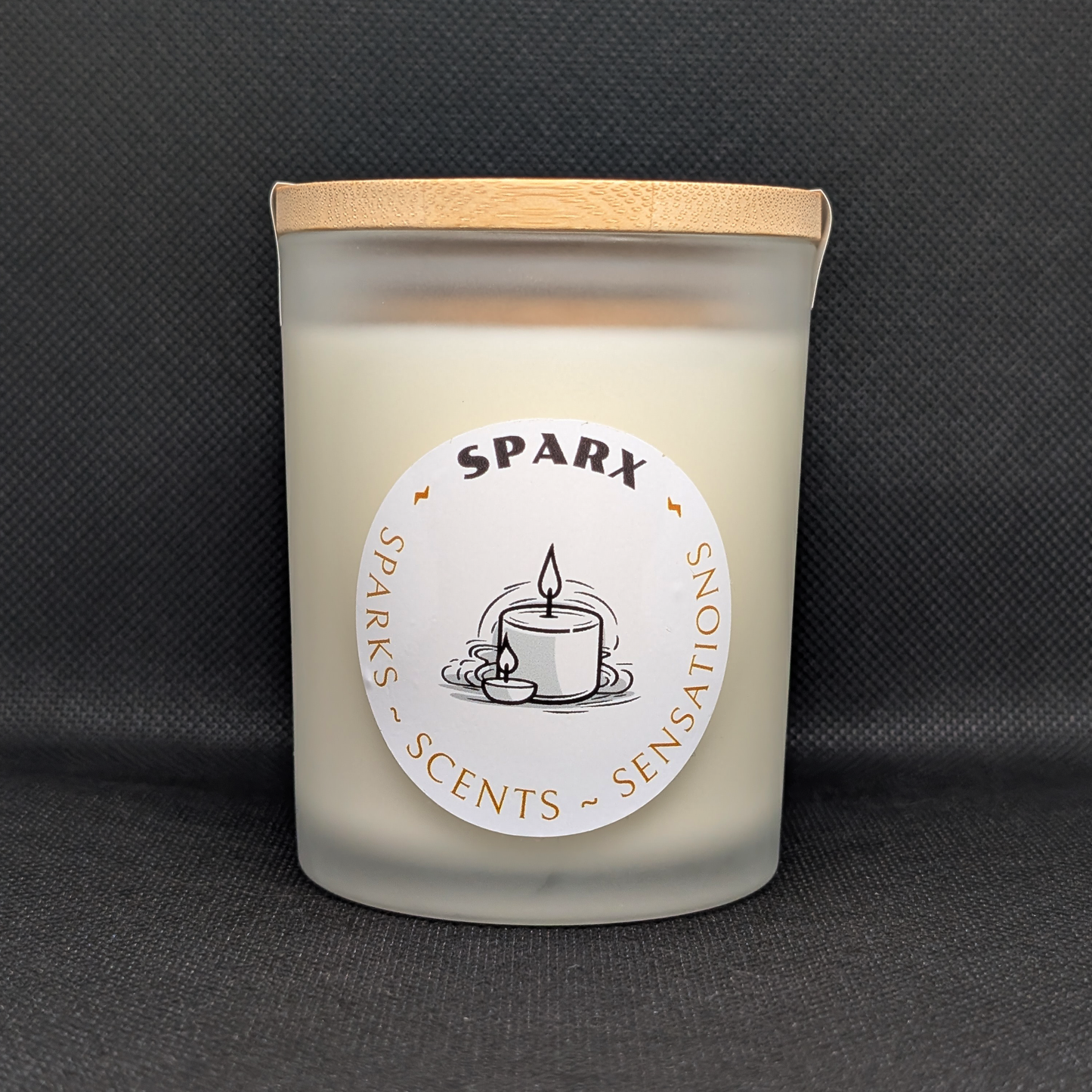 OPALINE VEIL (GARDENIA) Scented Soy Candle in Frosted Glass