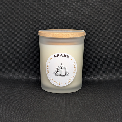 RADIANT ASCENT (YUZU) Scented Soy Candle in Frosted Glass 九天の柚
