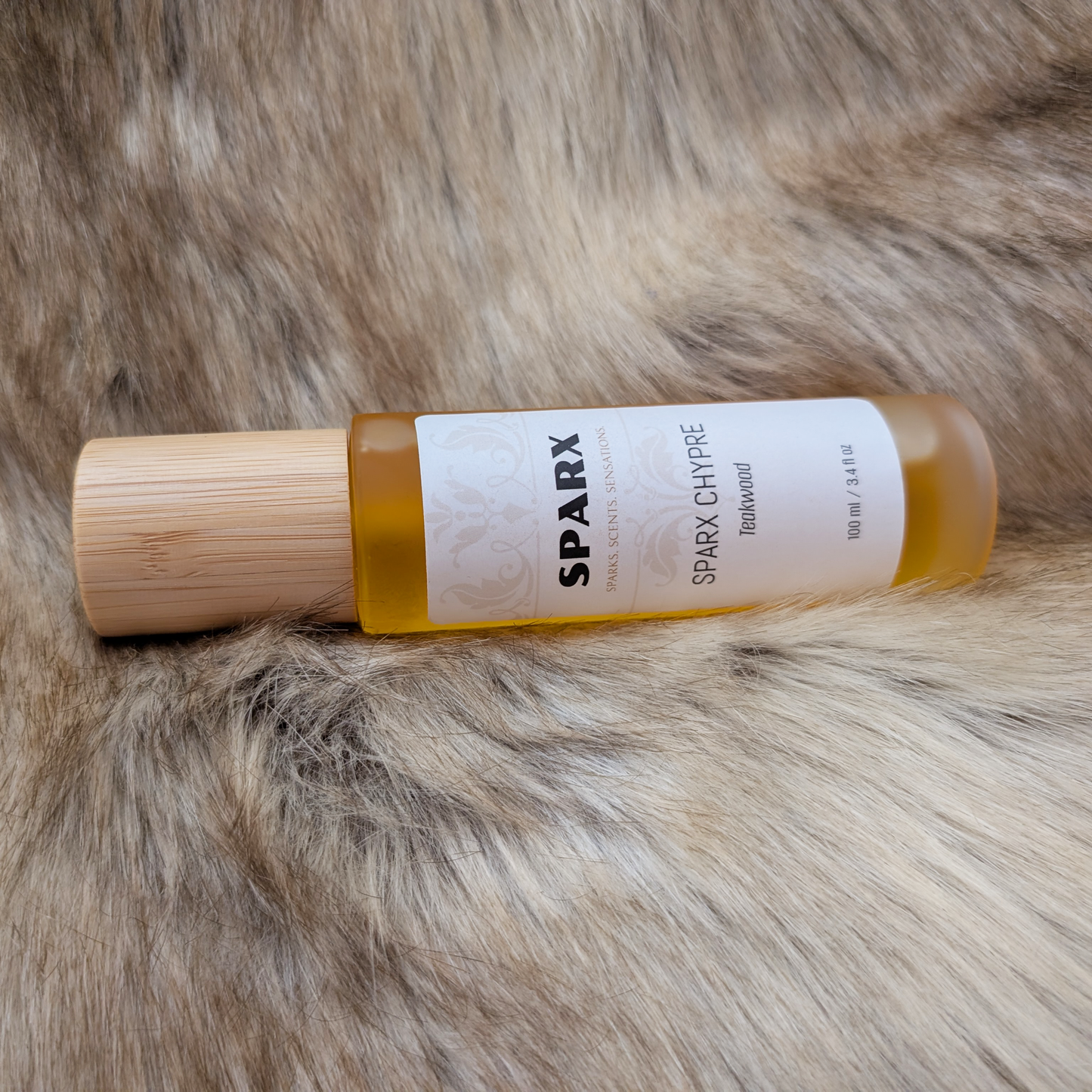 Teakwood Eau De Parfum | SPARX CHYPRE