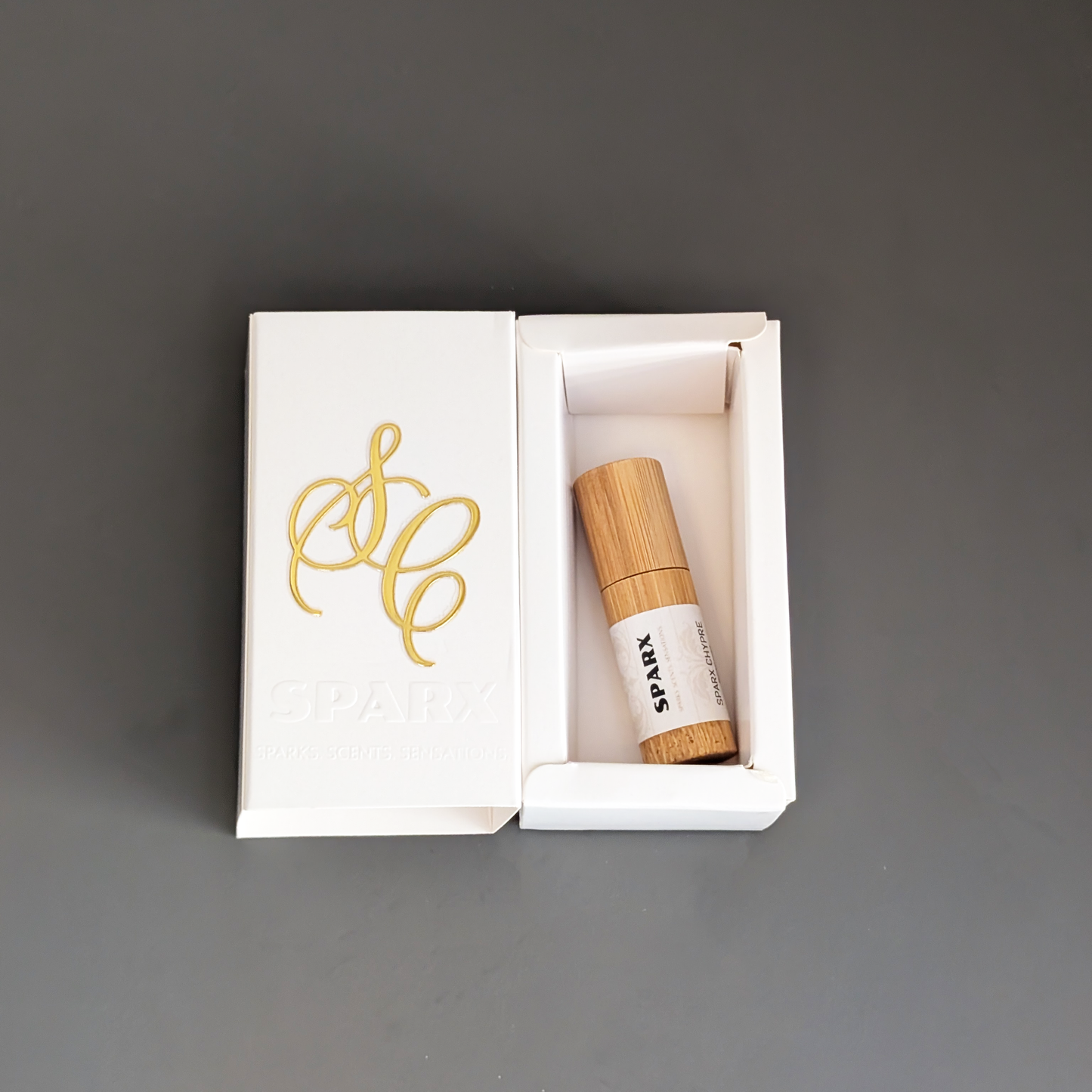 Teakwood Eau De Parfum | SPARX CHYPRE